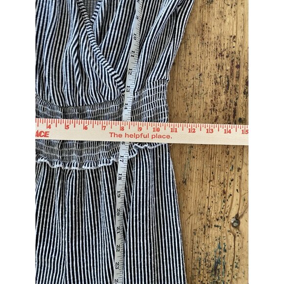 Caution To The Wind womens Black striped pantsuit Small sleeve less rayon - Picture 5 of 6